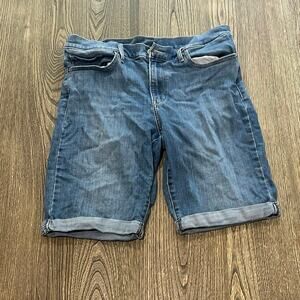 Levi's Womens Denim Jean Bermuda Cuffed Shorts Mid-Rise Medium Wash Blue Size 32